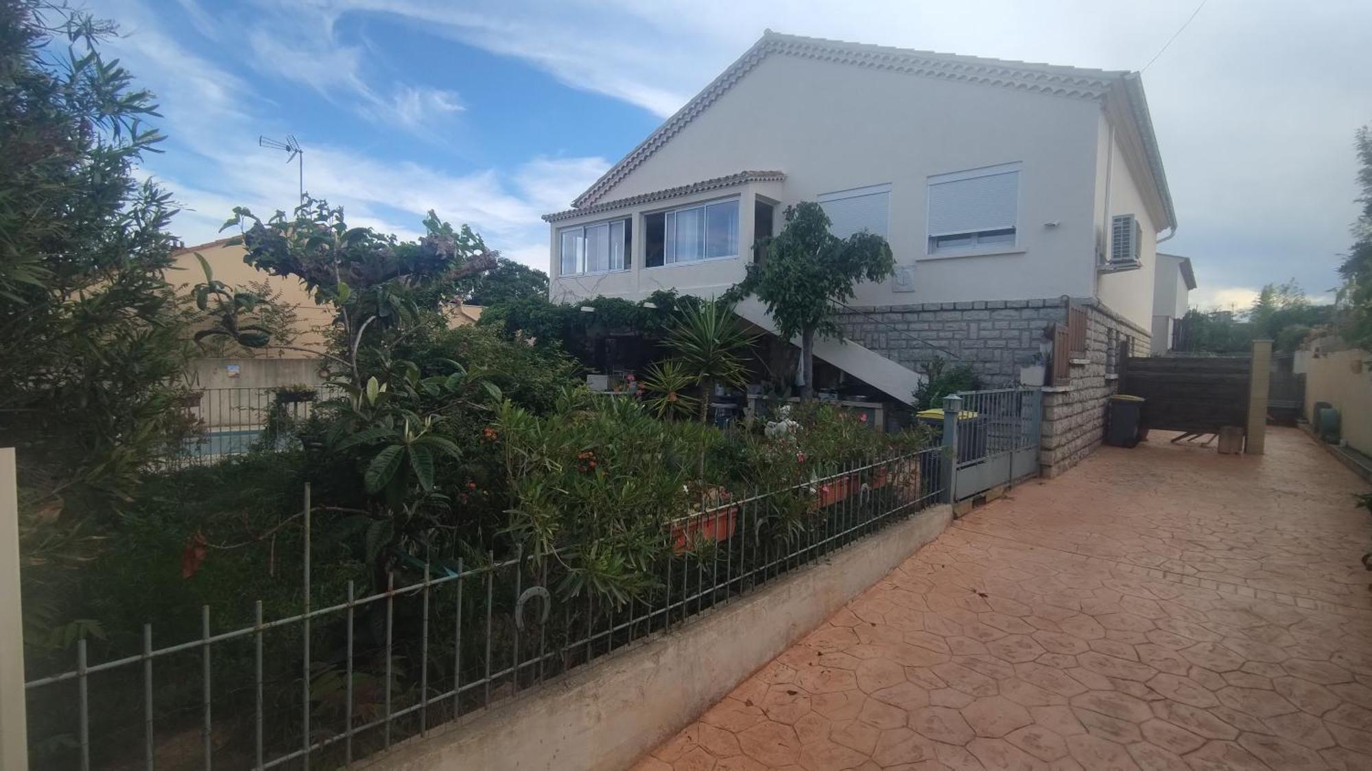 Appartement Entre Mer Et Gardiole Фронтинян Екстериор снимка