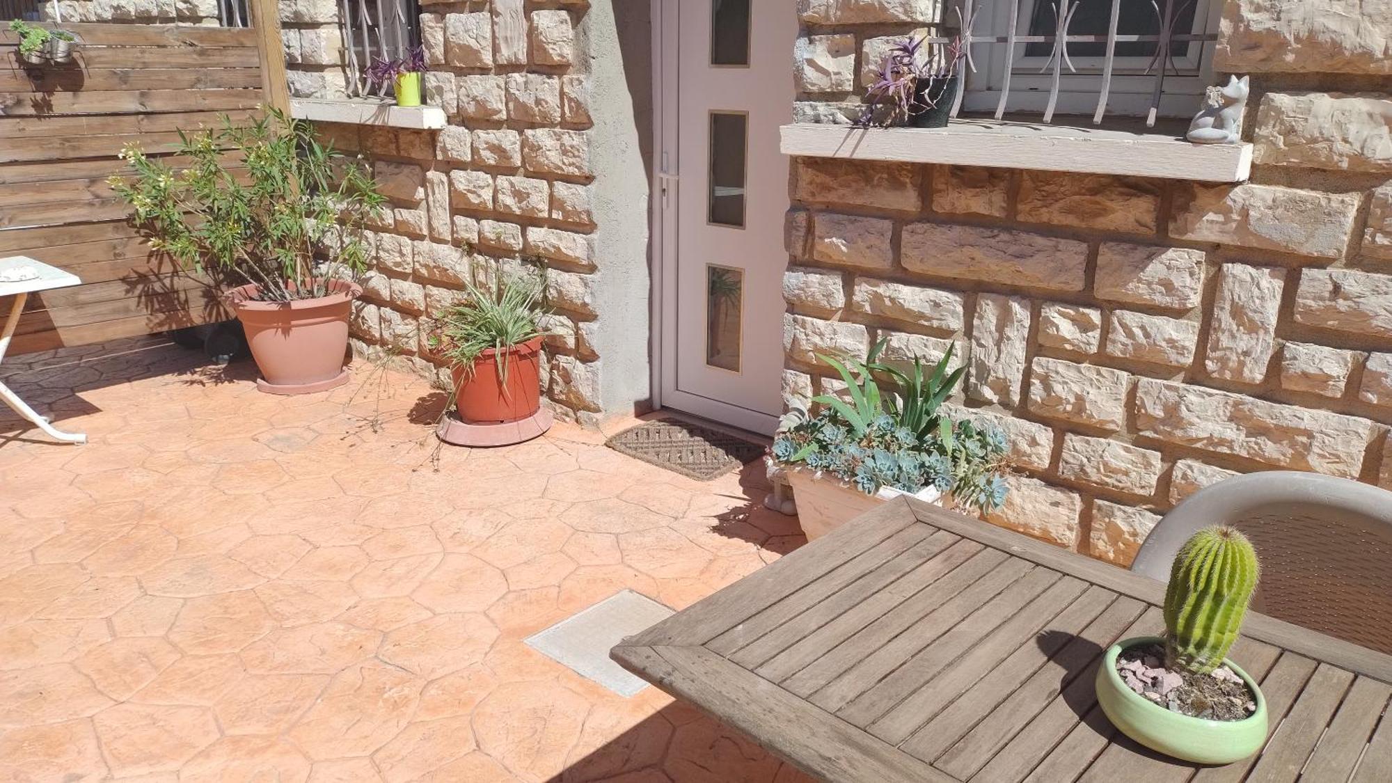 Appartement Entre Mer Et Gardiole Фронтинян Екстериор снимка